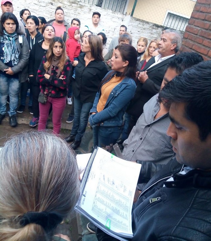 José C. Paz: delegad@s participaron de acto público de reemplazantes auxiliares de escuelas