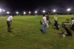 Satisfactoria prueba lumínica de la cancha de golf de Arana