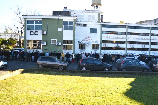 Los agentes de la CIC se manifestaron y reclamaron mejoras laborales