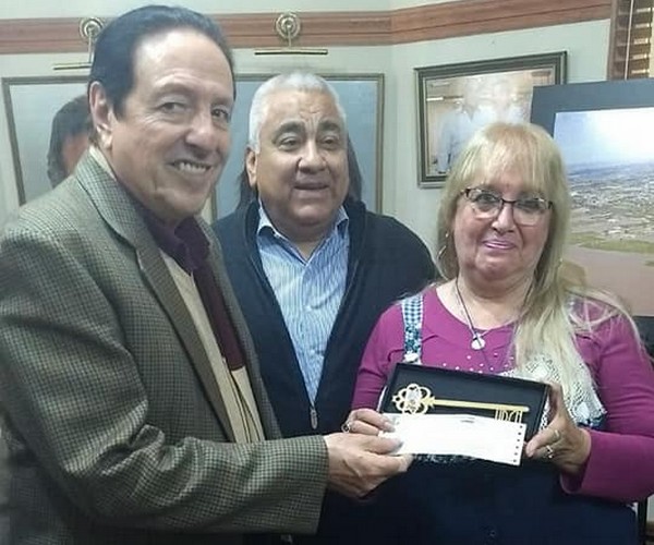 Afiliada sampedrina ganadora del Plan “Primero La Casa” recibió las llaves de la vivienda