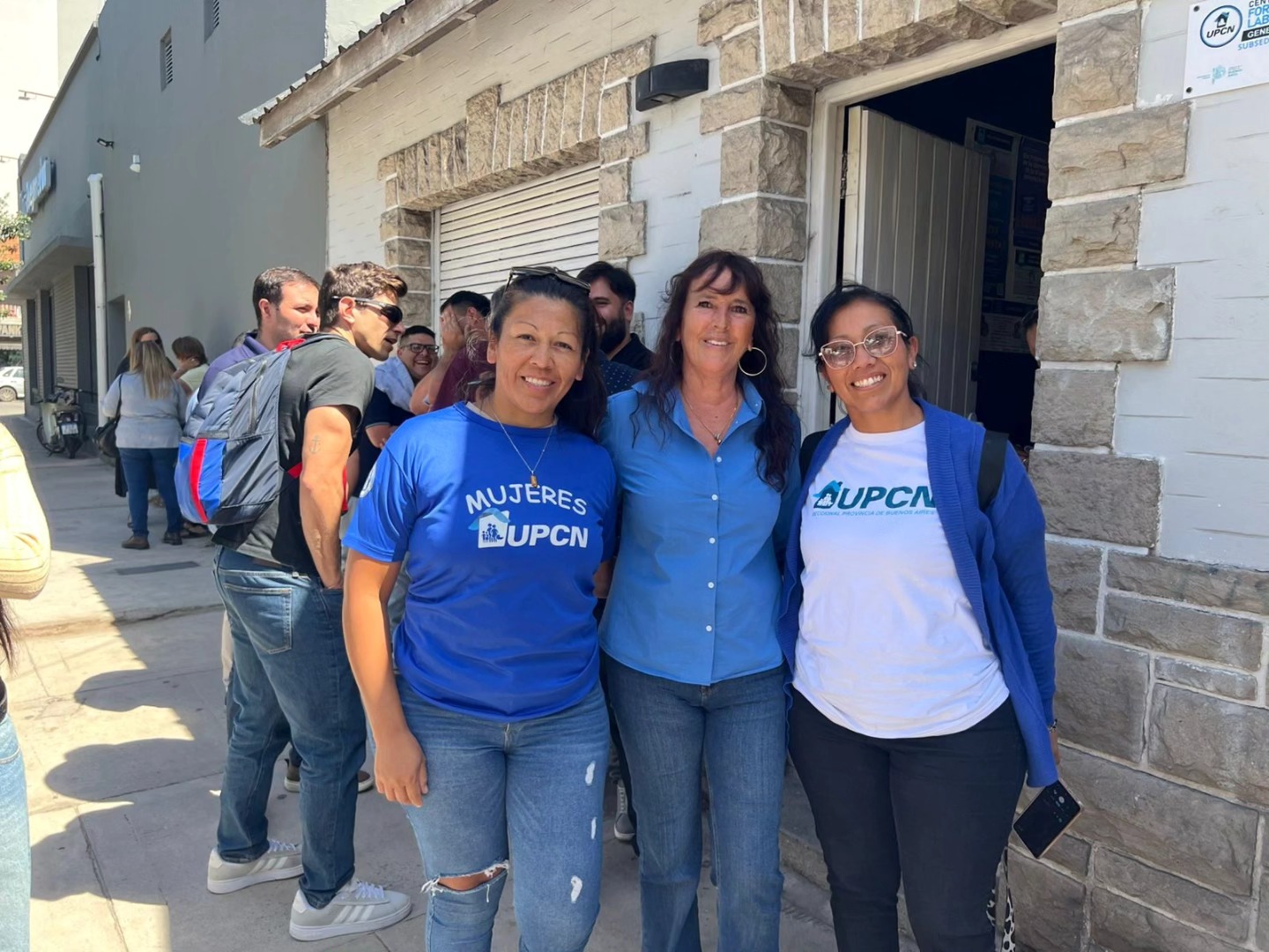 643424264 1368898355282832 3851687787499536175 N