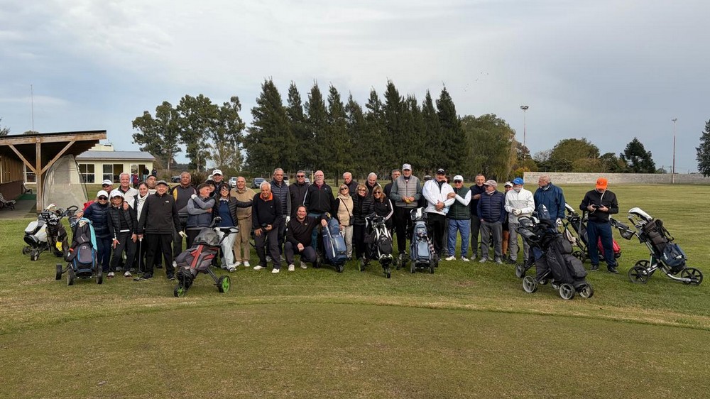 El Torneo Amig@s de UPCN Golf continuó con la disputa de la tercera fecha y un emotivo reconocimiento al golfista de la organización gremial Gustavo “Pollo” Pontalti