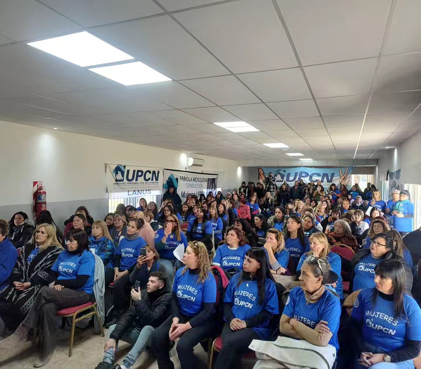 Ituzaingoplenariomujeres0