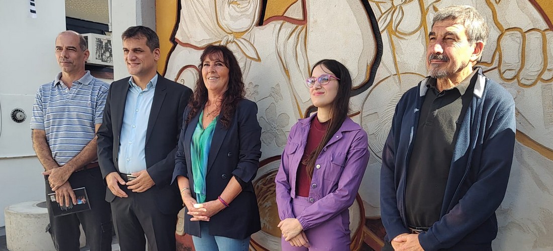 Con la presencia de Fabiola Mosquera, fue inaugurado en el LEMIT un mural conmemorativo del 50° aniversario del último golpe de Estado en Argentina
