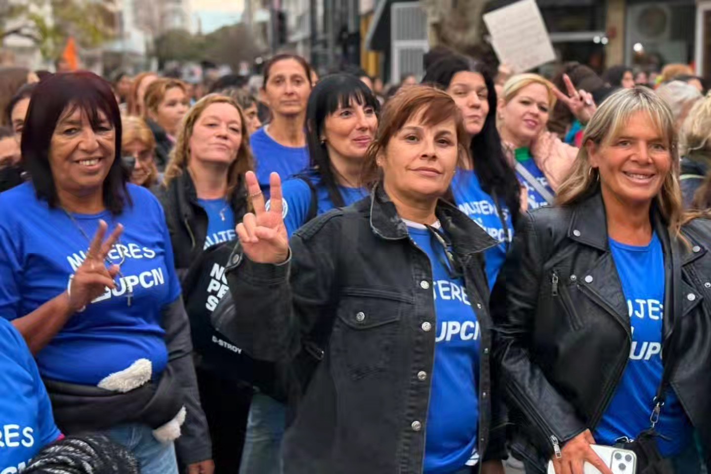 Niunamenoslaplata20266