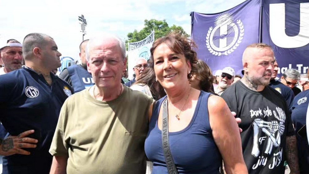 Movilización en rechazo a la reforma laboral del gobierno de Javier Milei: Andrés Rodríguez y Fabiola Mosquera encabezaron la columna de UPCN