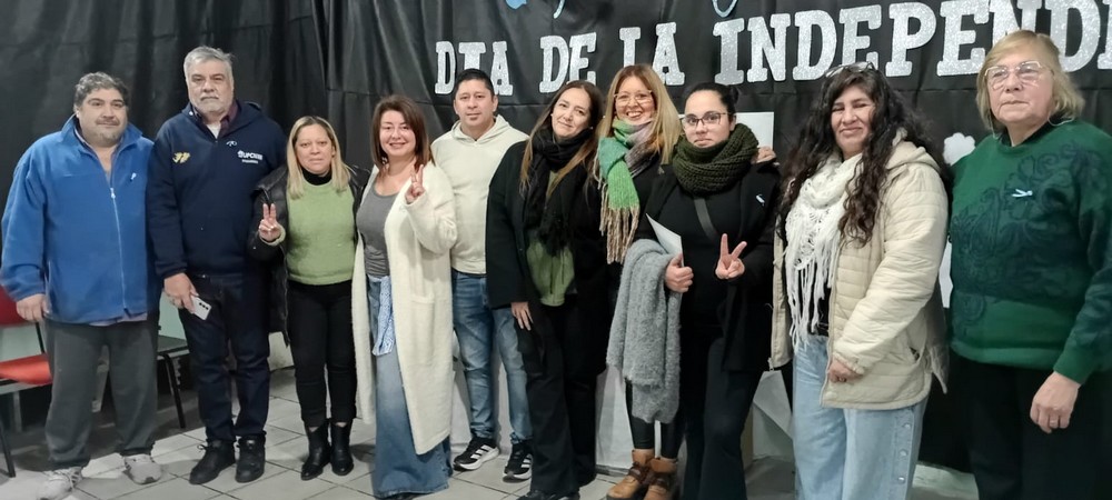 El CFL N° 404 Subsede José C. Paz y FINES celebraron el Día de la Independencia con un emotivo acto