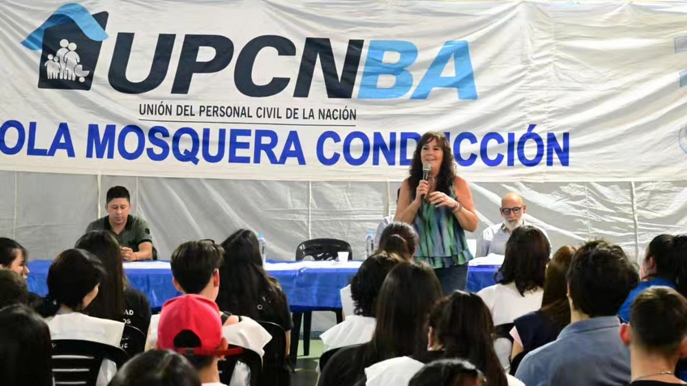 Fabiola Mosquera participó del Encuentro Regional de Juventud que realizó UPCNBA en Malvinas Argentinas
