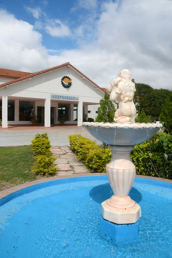Hotel Intersur Independencia (F.A.T.L.y.F)